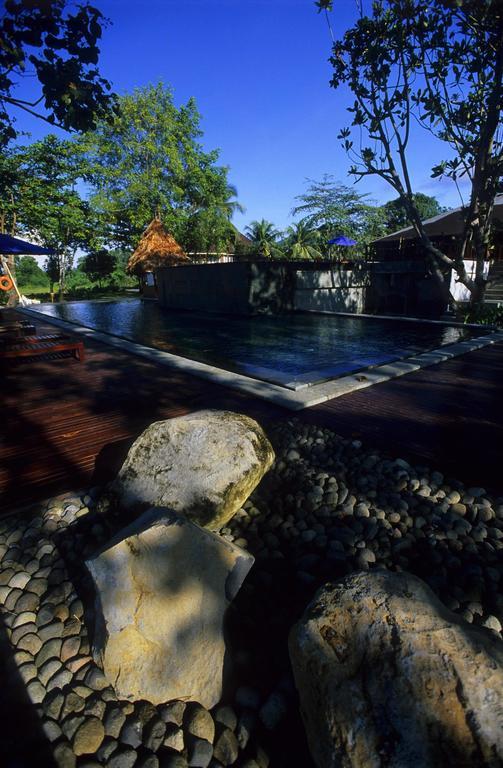 Nusantara Diving Centre Resort & Spa Manado Bagian luar foto